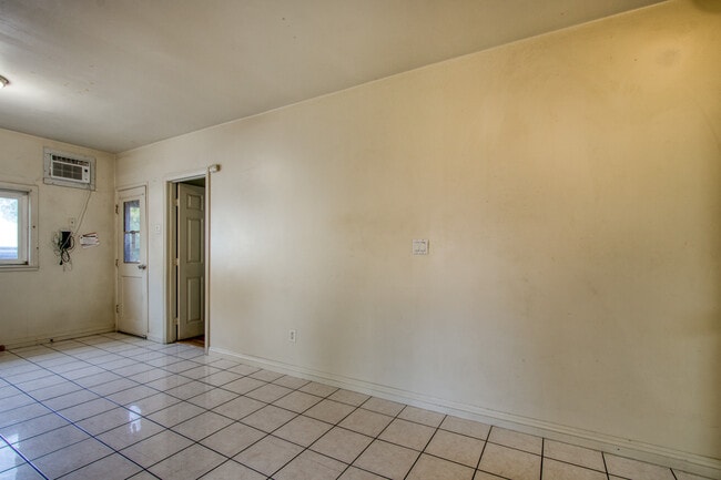5246 Phillips Blvd, Chino, CA 91710 - photo 7