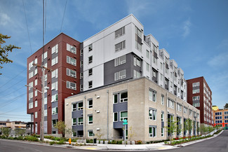 3040 17th W, Seattle, WA 98119