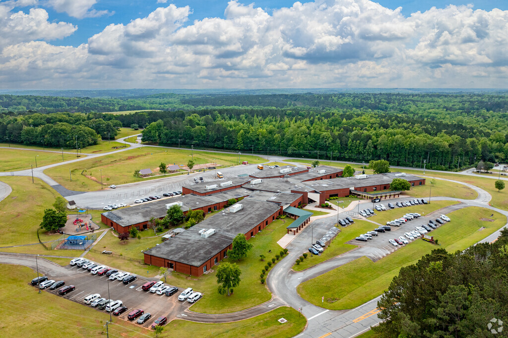 Samuel E. Hubbard Elementary School is a Public Pre-K, Elementary School in Monroe County.