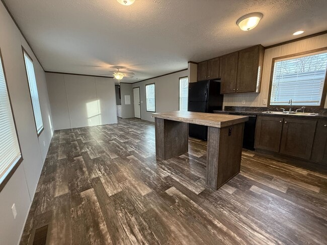 11987 Springbrook Ct, Bruce Township, MI 48065 - photo 7