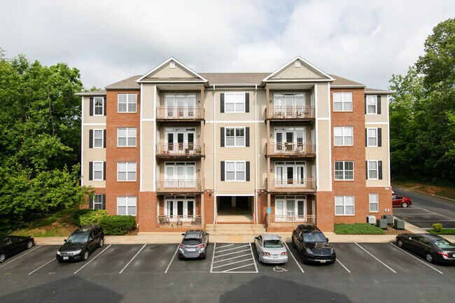 The Perch on Woodbrook, Charlottesville, VA 22901 - photo 2