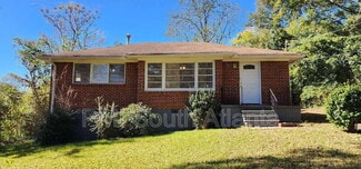 5573 Cypress Dr, Forest Park, GA 30297