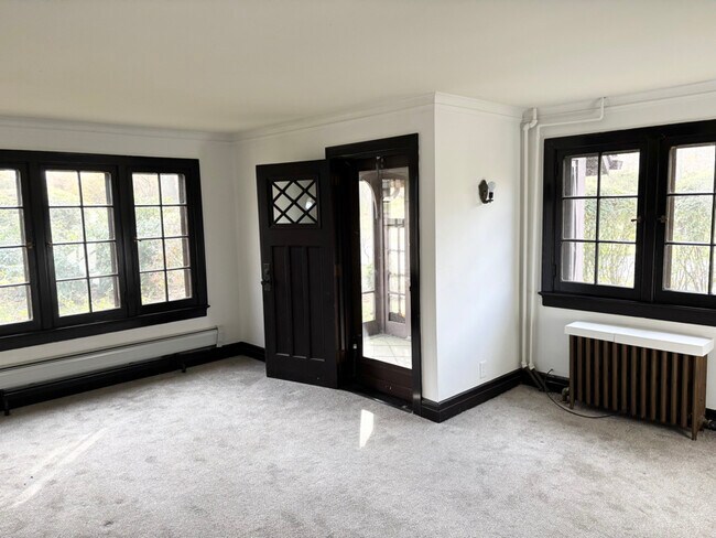 708 Rock Beach Rd unit South, Rochester, NY 14617 - photo 7