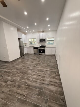 14545 Margate St, Sherman Oaks, CA 91411