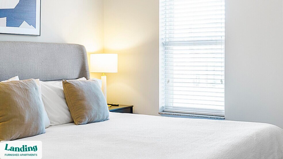 335 W 9th St unit 322.1403799, Indianapolis, IN 46202 - photo 1