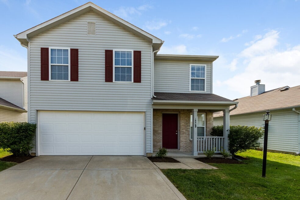 15469 Fawn Meadow Dr, Noblesville, IN 46060 - photo 1