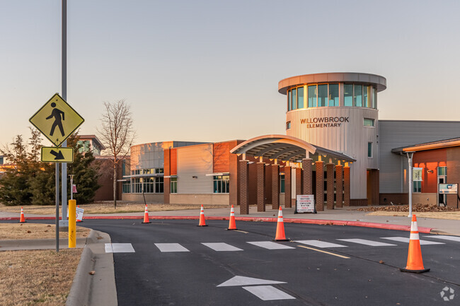 Willowbrook Elementary School has 846 students in kindergarten through fourth grade.