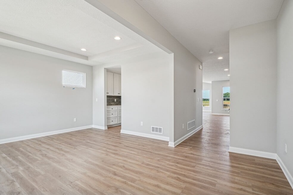 1559 Sand Dome Way, Plain City, OH 43064 - photo 1