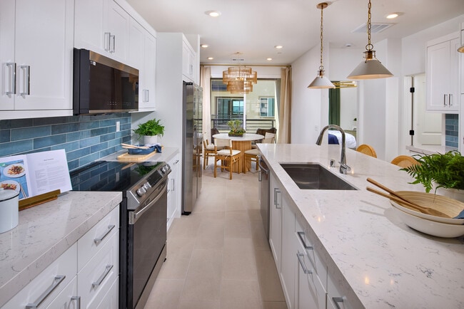 14026 Lilah Ln unit 36041113, San Diego, CA 92128 - photo 5