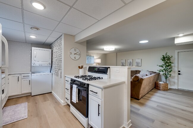 5021 Beacon Hill Rd unit 2, Minnetonka, MN 55345 - photo 6