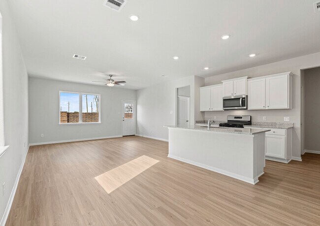 2523 Topaz Hill Ln unit 36998094, Arcola, TX 77583 - photo 6