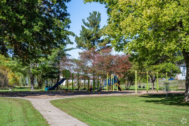 Goose Creek Park provides green space, a playground, and disc golf in North Side.
