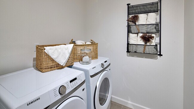 115 Metz Way, Oceanside, CA 92057 - photo 7