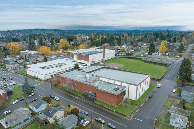 The Clackamas Academy of Industrial Sciences sits on 12th St in Oregon City.