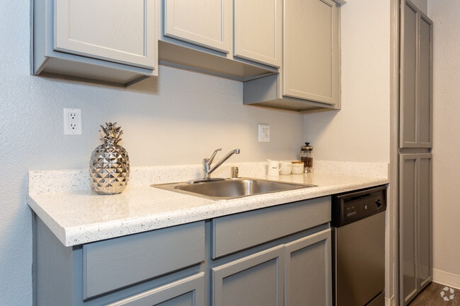 The Confluence, Sacramento, CA 95826 - photo 4