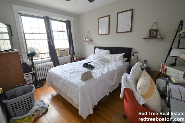 3 Sutherland Rd, Boston, MA 02135 - photo 7