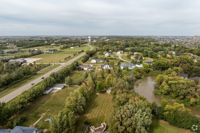 McMahon Estates is a residential neighborhood located in the southern part of Fargo.