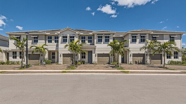 167 SW 171st Terrace unit 36207100, Pembroke Pines, FL 33027 - photo 2