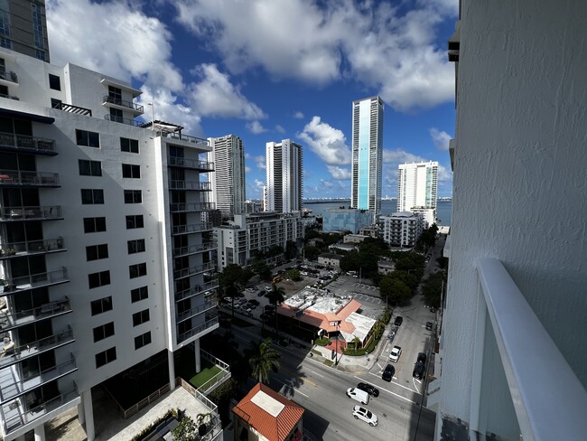 520 NE 26th St unit A2, Miami, FL 33137 - photo 6