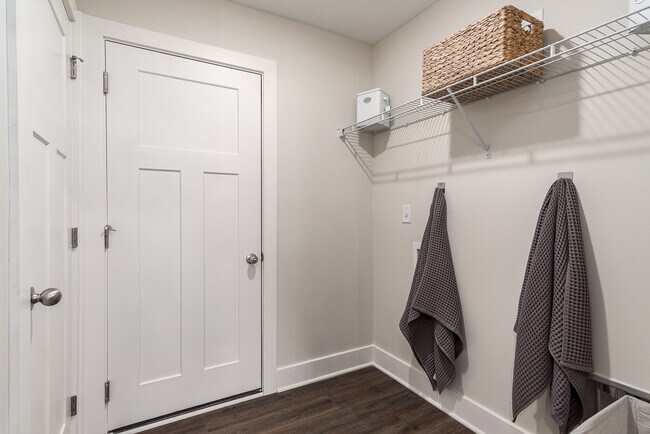 8021 Palermo Trail unit 38251742, Speed, IN 47172 - photo 2