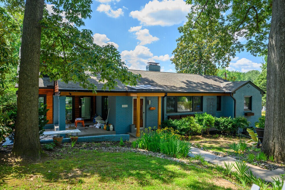 Douglas Macarthur Elementary School, Alexandria VA Rankings & Reviews