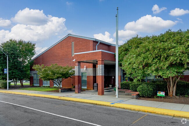 Dillard Drive Elementary is located in a residential area of Crossroads.