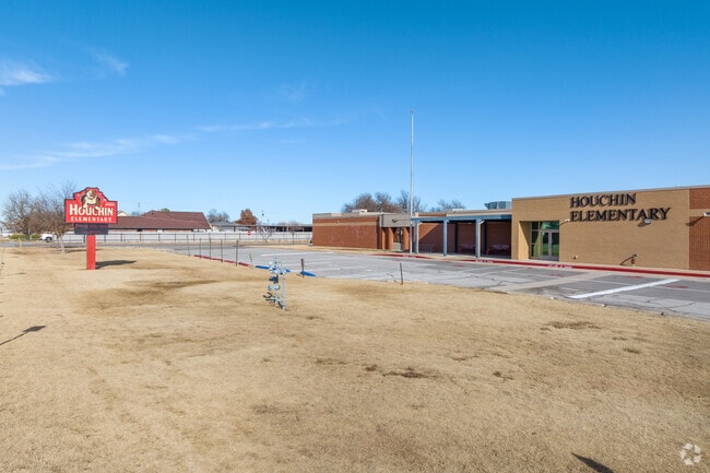 Houchin Elementary is part of the Moore Public Schools District.