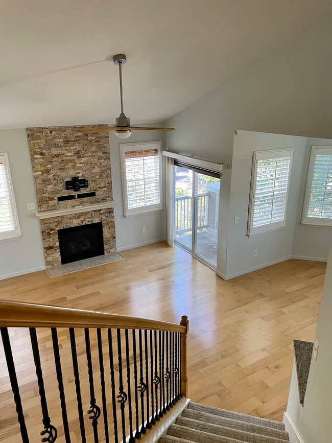 15900 Granada St Unit 220, Overland Park, KS 66085