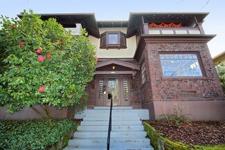 1624 NE Tillamook St Unit 7, Portland, OR 97212