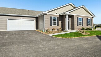 6461 Juniper Dr, Wonder Lake, IL 60097