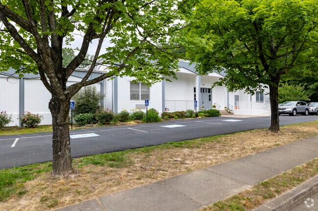 Way Of Faith Christian Academy has a lovely campus in Fairfax.