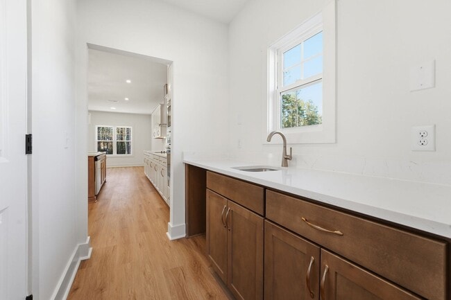 361 Caledonia Dr, Carthage, NC 28327 - photo 7