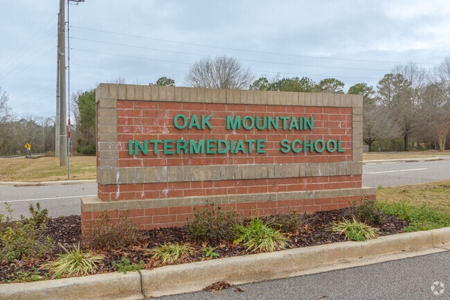 Oak Mountain Intermediate School has an A+ overall Niche score.