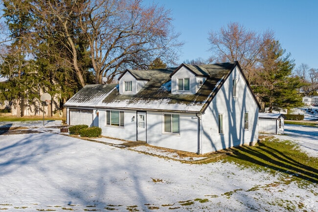 Though not the most common, Cape cod homes can be found within Oakwood Hills.