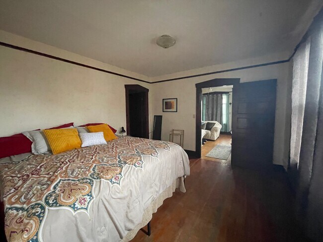 963 Lewisohn St unit 5A, Butte, MT 59701 - photo 5