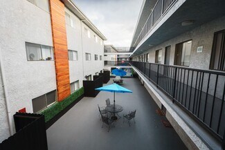 951 S Oxford Ave, Los Angeles, CA 90006