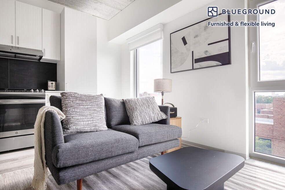 343 W Schiller St unit FL6-ID1268, Chicago, IL 60610 - photo 1