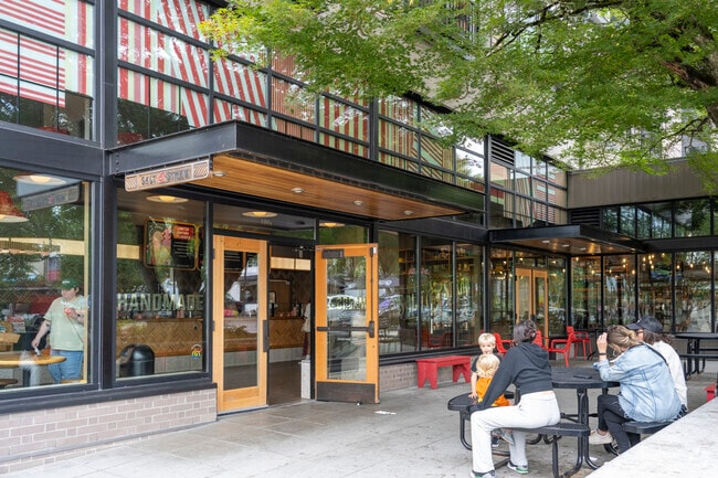 Salt and straws, a wonderful place to spend an afternoon.