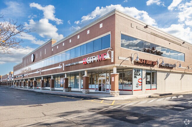 Many of the shopping centers in Commack have urgent care centers in them.