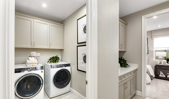 1304 Valle de Colores St unit 36395945, Los Lunas, NM 87031 - photo 7