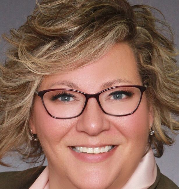 Elaine Schlagheck