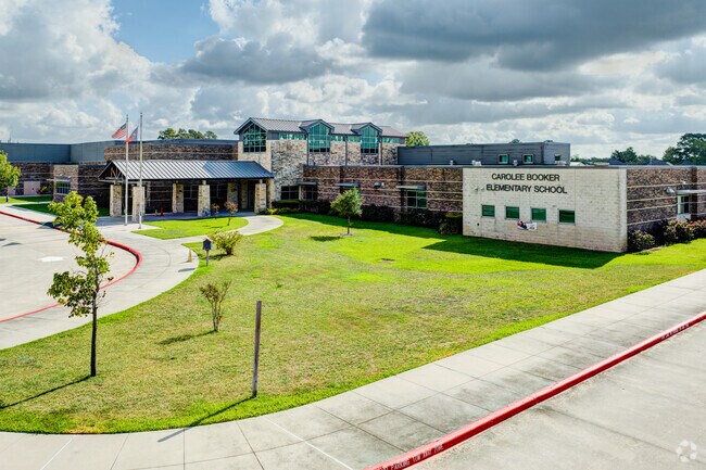 The school motto of Carolee Booker Elementary School in Northview is building the best.