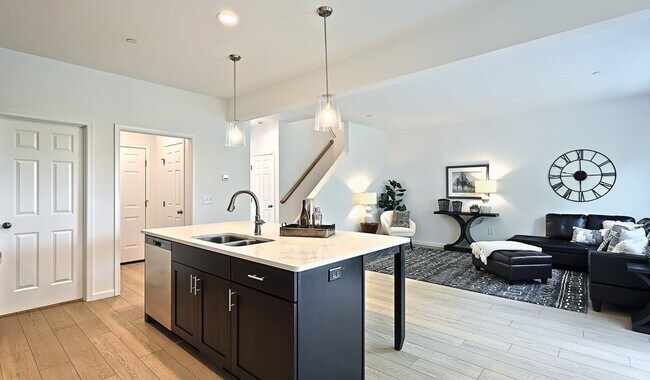 136 Foundry Ln, Lebanon, PA 17042 - photo 4