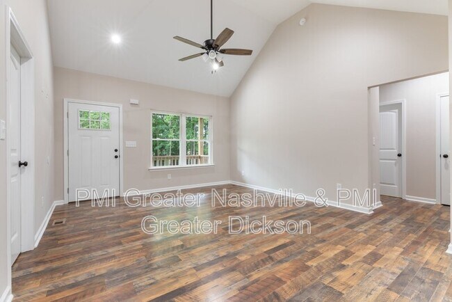 218 Mike St, McEwen, TN 37101 - photo 6