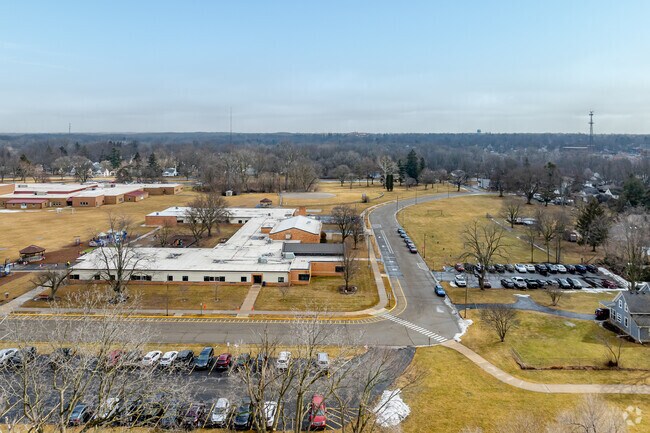 Alexander Elementary School has ample parking for teachers and parents during school events.