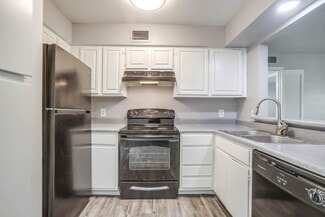 2421 N Bell Ave, Denton, TX 76201