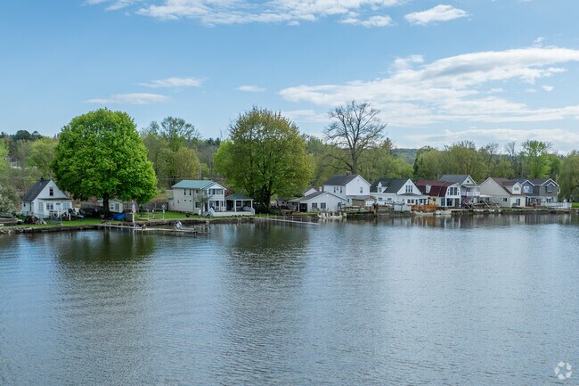 Nearby Chautauqua Lake offers a water side retreat for Ellington locals.