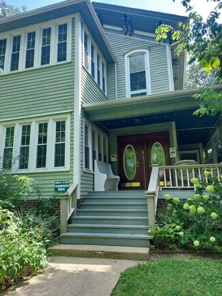 705 W Healey St Unit 705 Healey, Champaign, IL 61820
