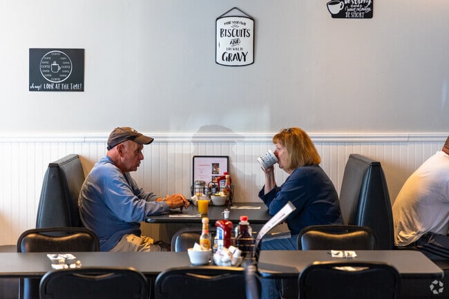 Benson Cafe, open seven days a week, provides a wide range of classic American breakfast and lunch options in East Kingston.