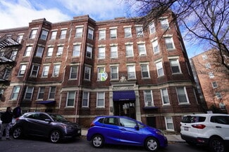6 Camelot Ct Unit 12, Boston, MA 02135